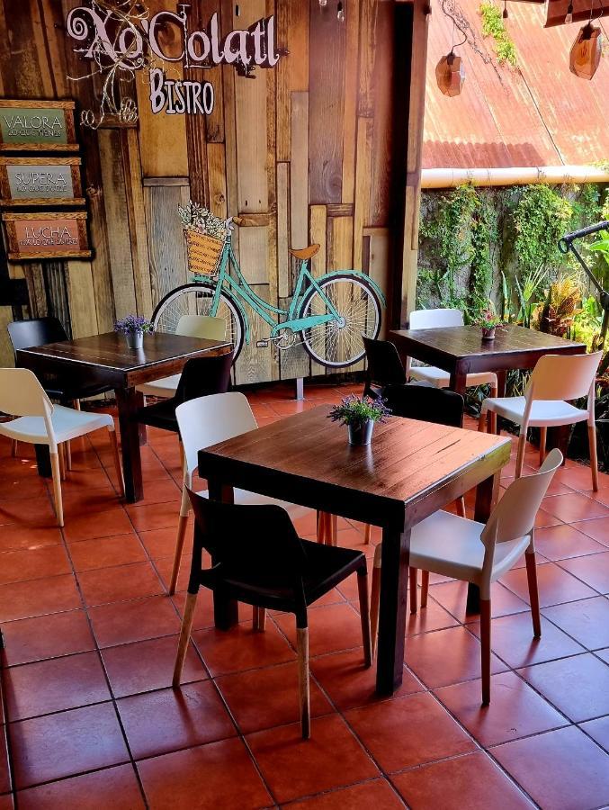 Amina Inn Flores Exterior foto